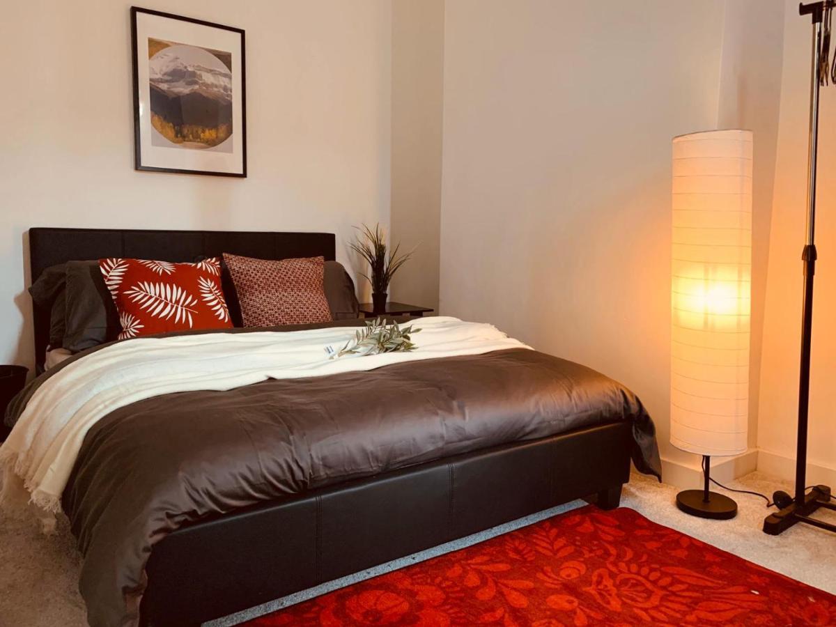 Stylish, Spacious&Luxurious Home - Parking Liverpool Exterior foto